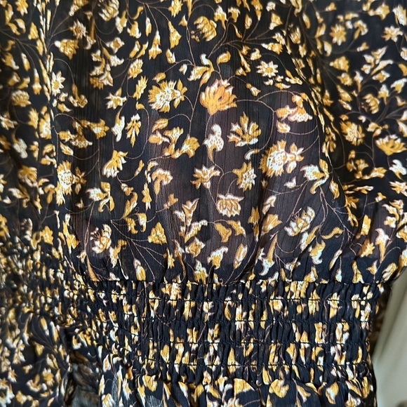 Minkpink Mira Blouse - Picture 4 of 6